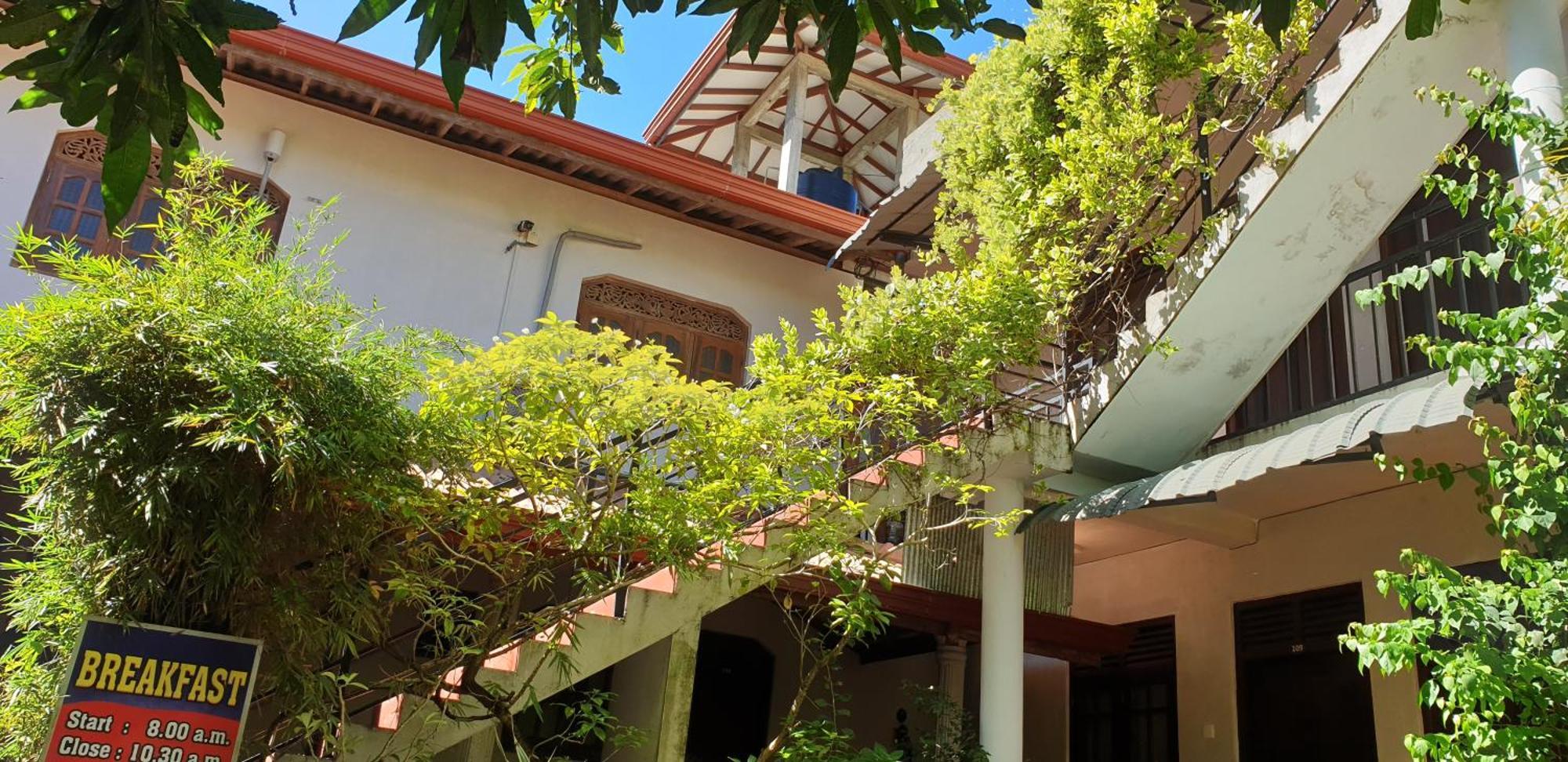 Mila Rest Garden Mirissa Exterior foto