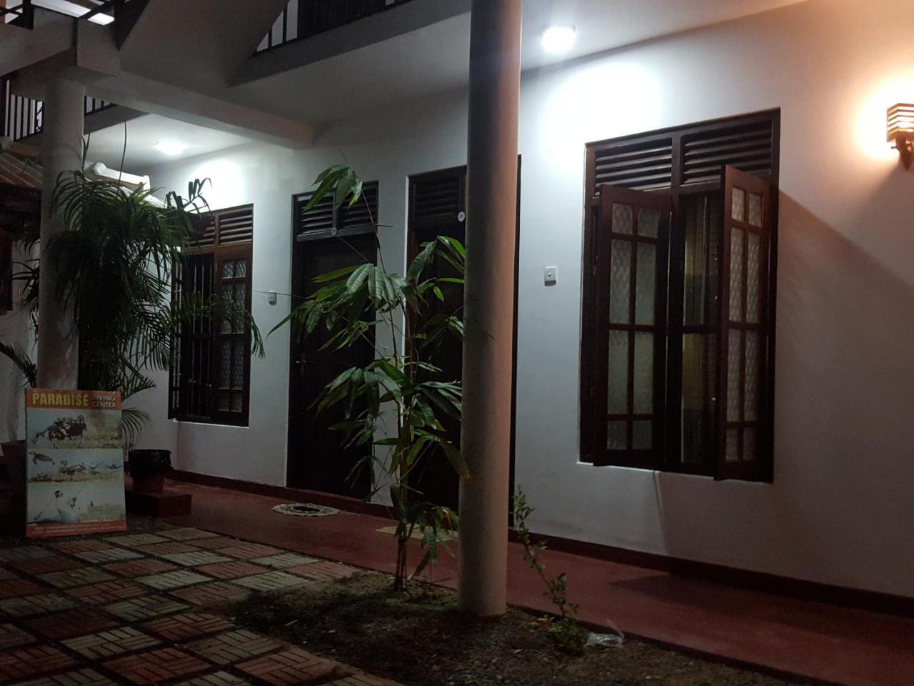 Mila Rest Garden Mirissa Exterior foto